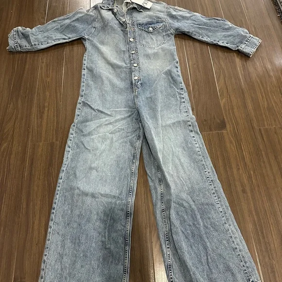 Zara loose jeans overall - Picture 2 of 2
